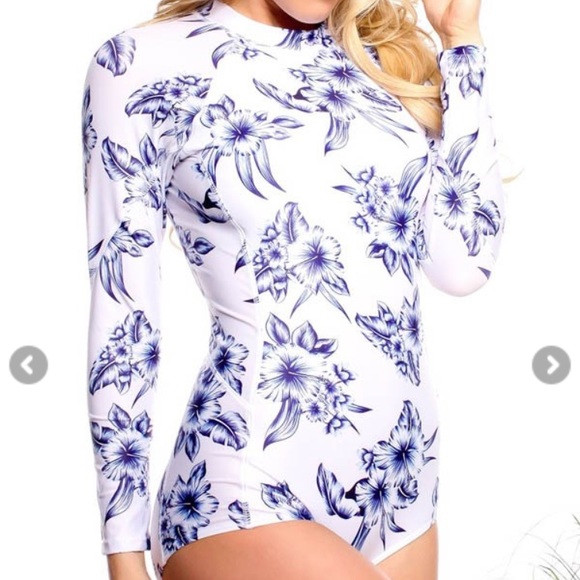 aon Other - Long sleeve one piece Swimsuit